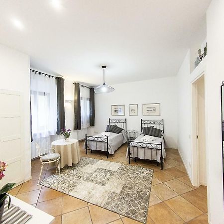 Vivaverona Rooms Bagian luar foto